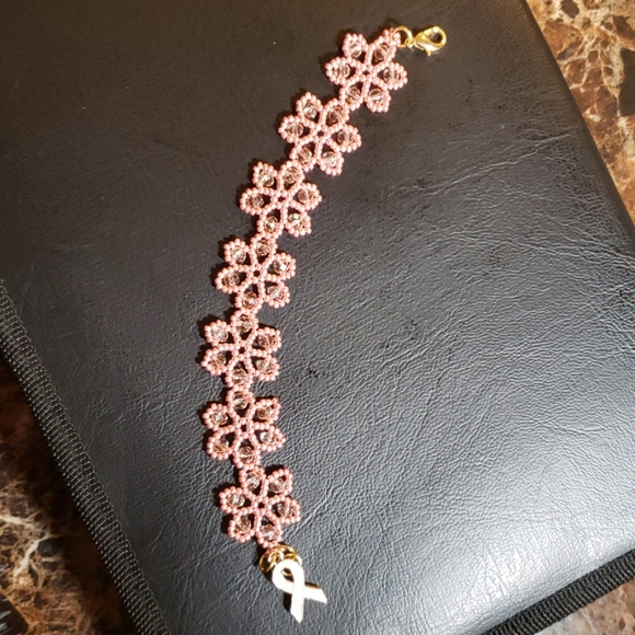 Beaded Bracelets NWOT - Picture 2 of 2